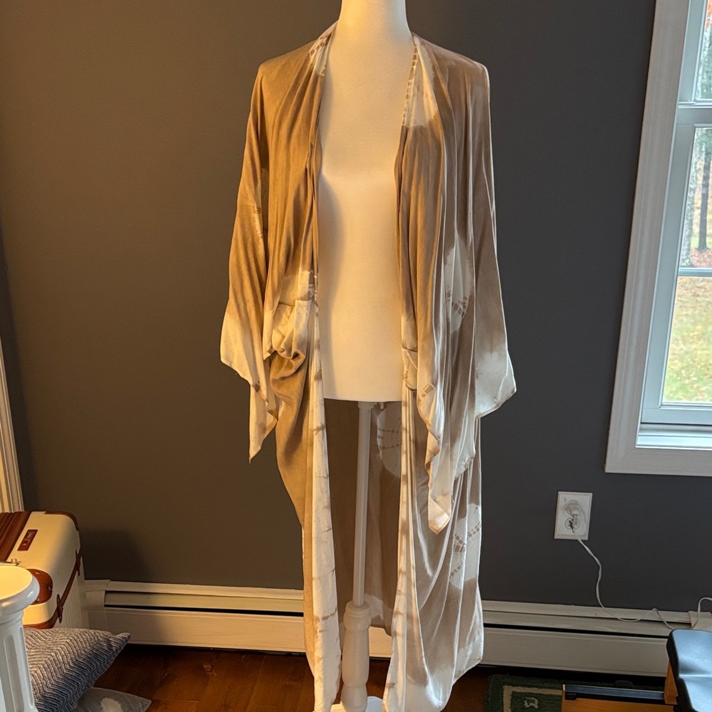 Mustard Seed Beige and White Open Kimono